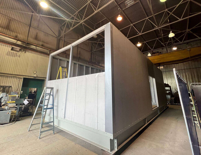 Fabrication of a enclosure for industrial equipement